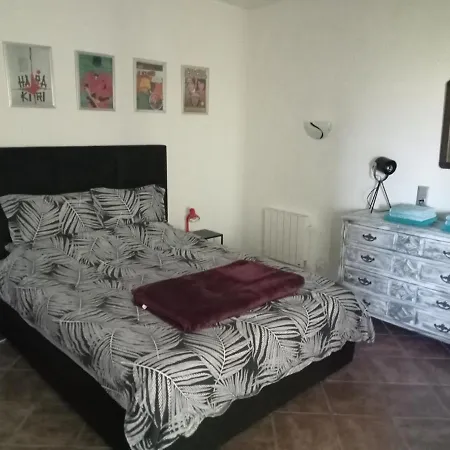 250 Meters From Vale Centeanes, Carvoeiro Apartment *
