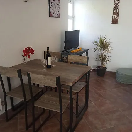 Apartment 250 Meters From Vale Centeanes, Carvoeiro *