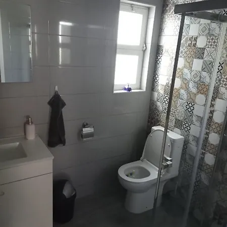 250 Meters From Vale Centeanes, Carvoeiro